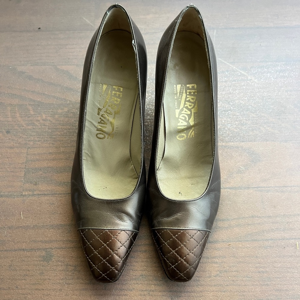 GUC Salvatore Ferragamo pumps size 8.5AA